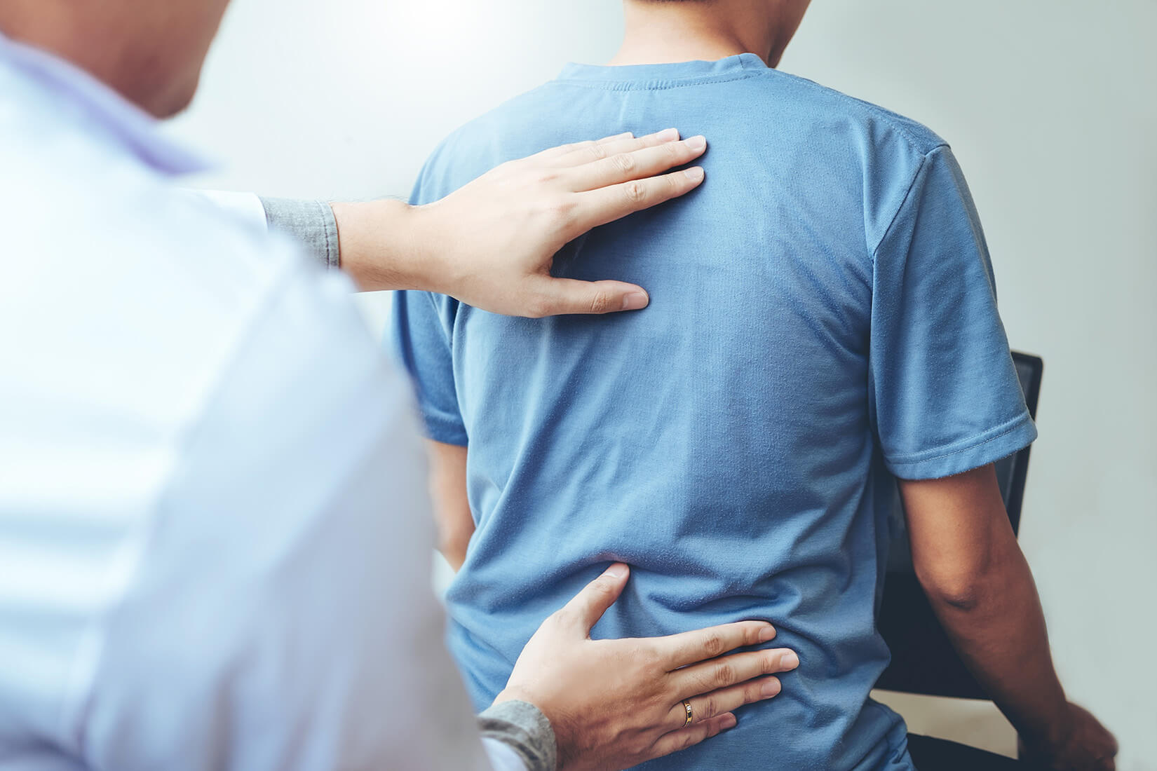 How do I choose a chiropractor How do I choose a chiropractor